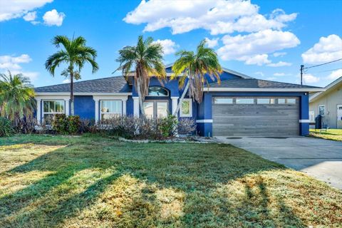 A home in SEMINOLE