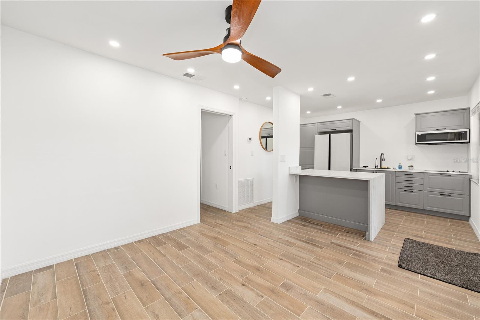 BRETTON WOODS CONDO - Residential