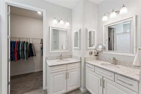 Tiny photo for 17422 Blazing Star Circle, Clermont, FL 34714 (MLS # G5109037)