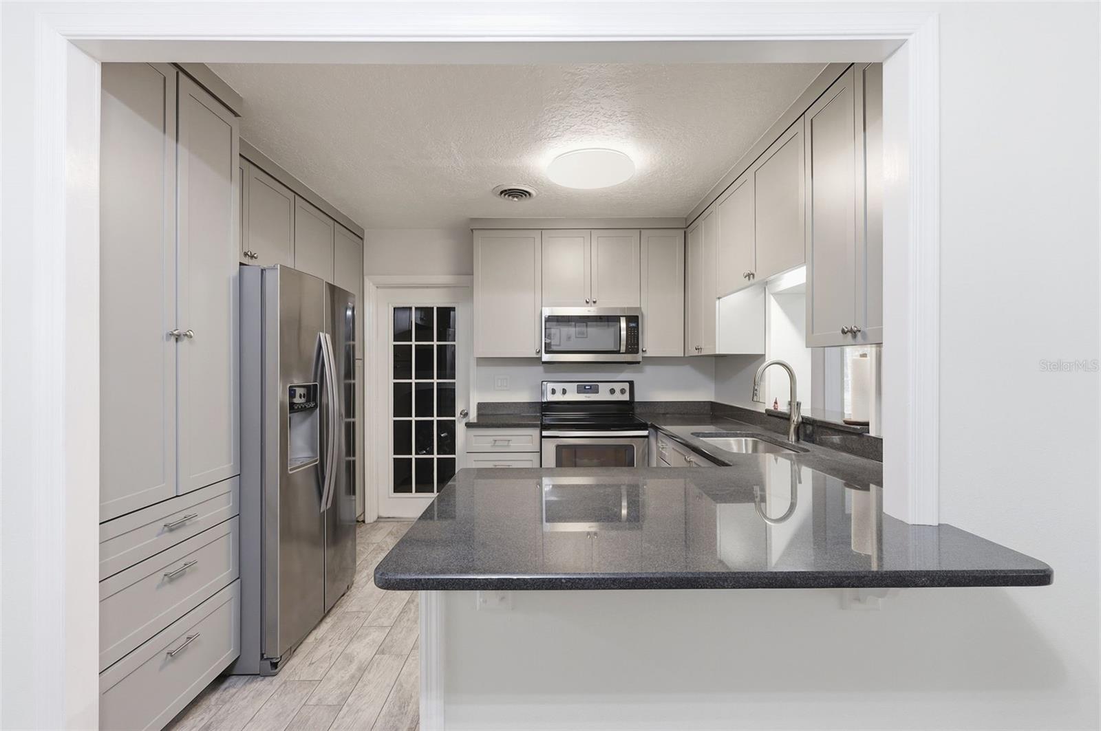 ENGLISH ESTATES UNIT 2 - Residential