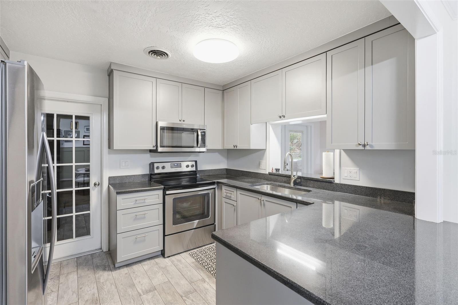 ENGLISH ESTATES UNIT 2 - Residential