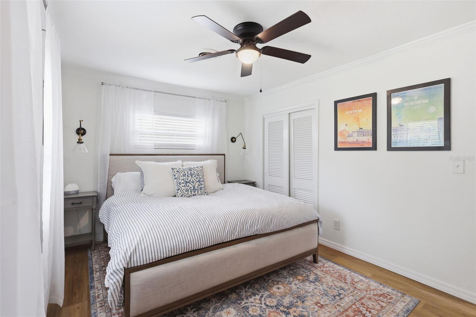 ENGLISH ESTATES UNIT 2 - Residential