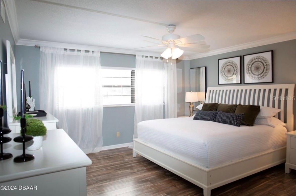 ORMOND BREAKERS - Residential