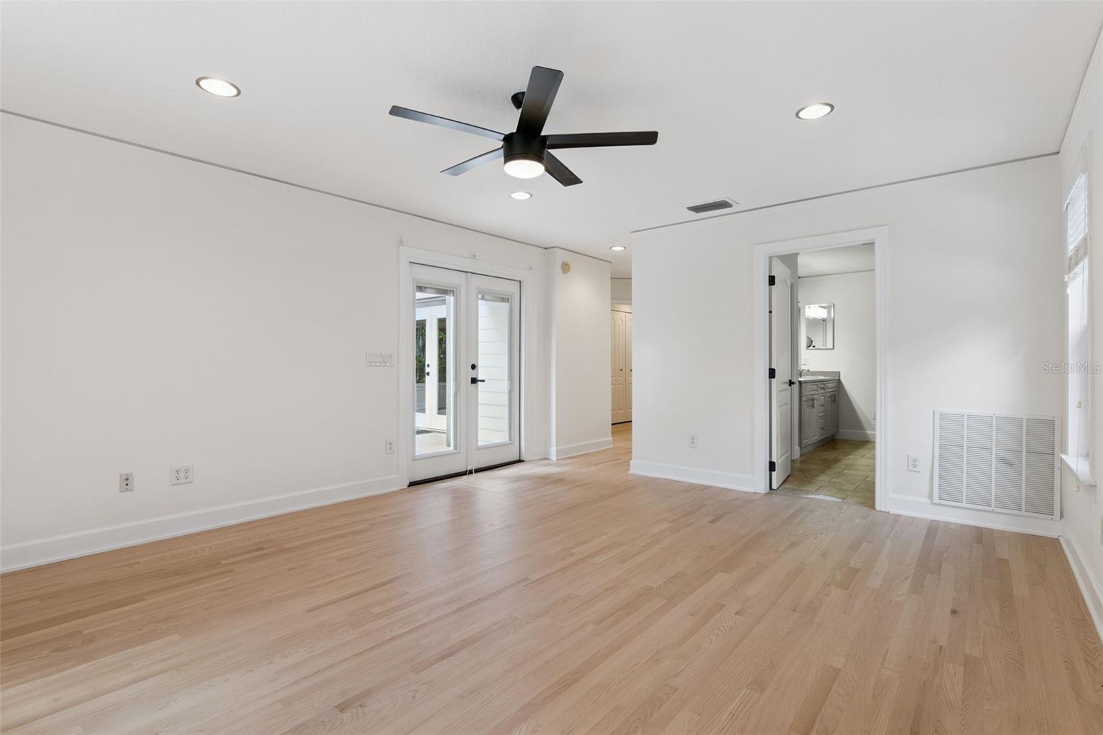 COLLEGE PARK SECOND ADD - Residential