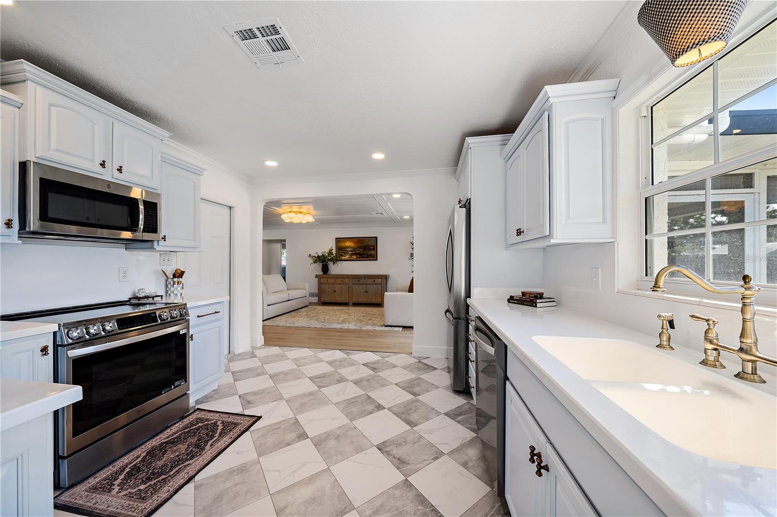 WHITFIELD ESTATES - Residential