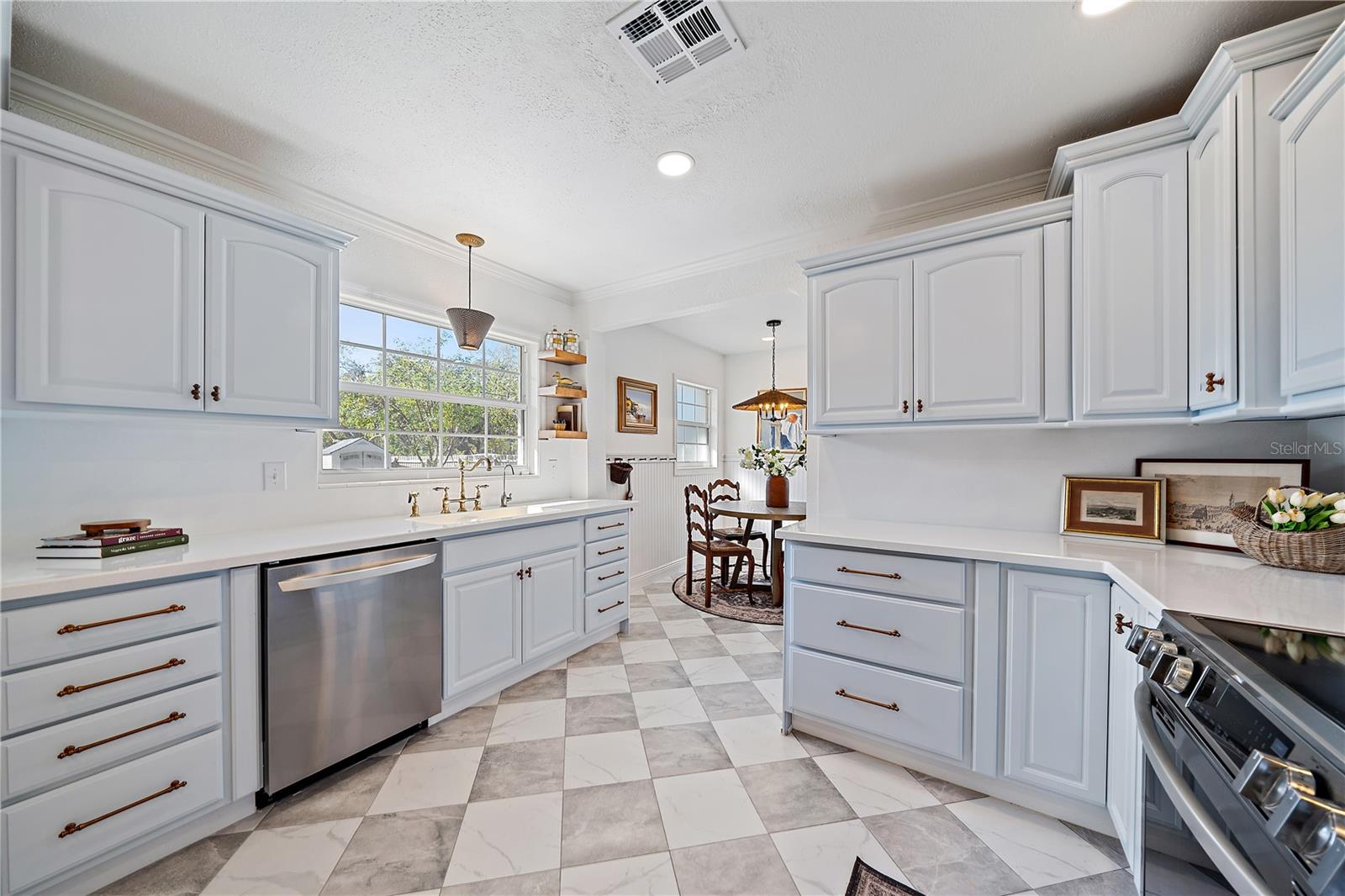 WHITFIELD ESTATES - Residential