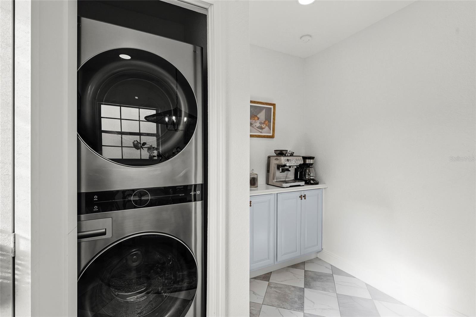 WHITFIELD ESTATES - Residential