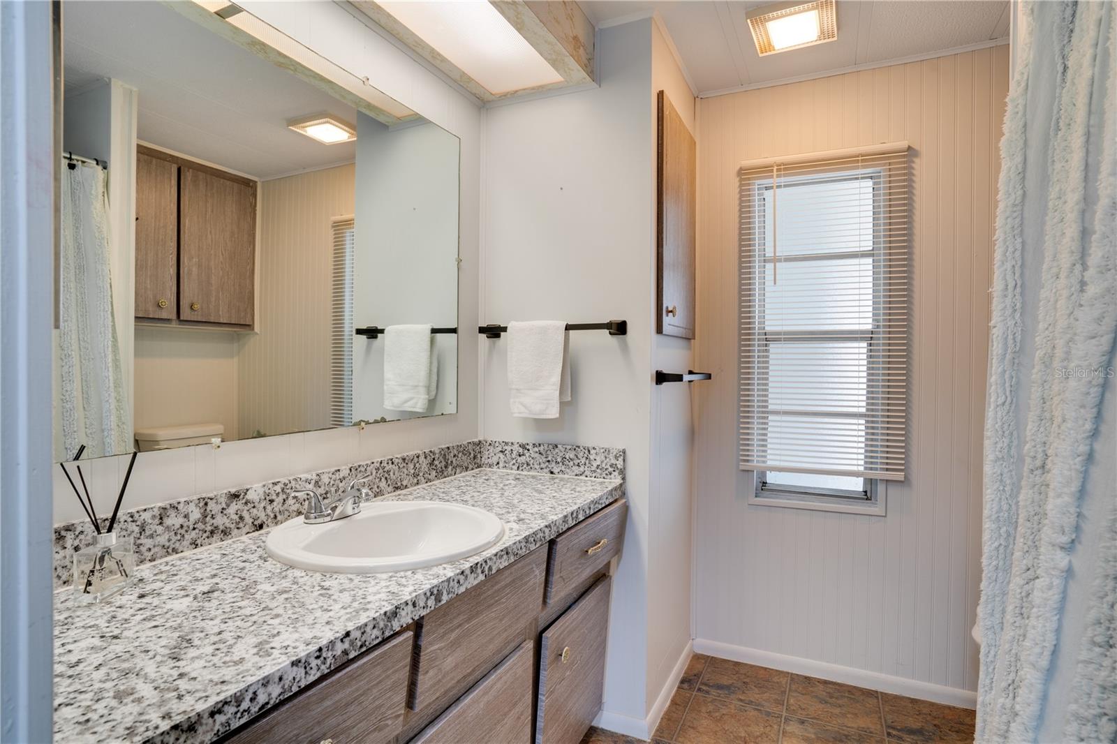 SHADOW BROOK MOBILE HOME - Residential