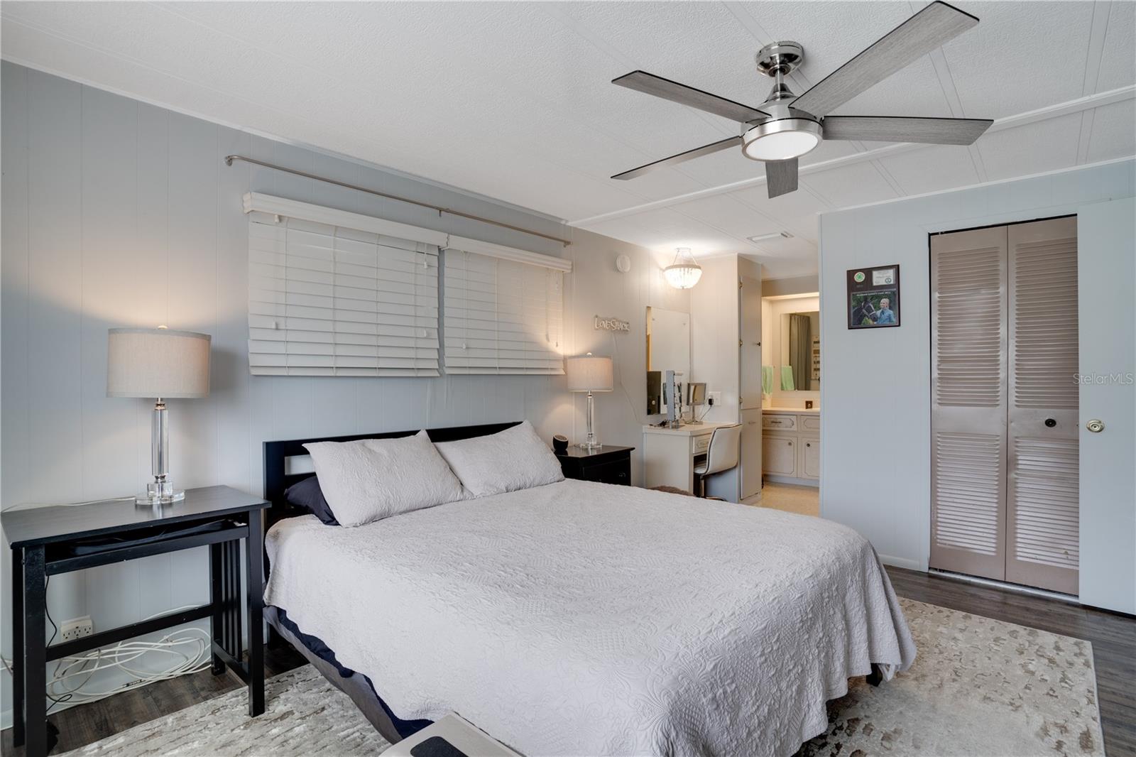 SHADOW BROOK MOBILE HOME - Residential