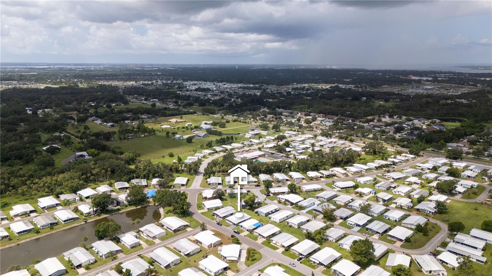 SHADOW BROOK MOBILE HOME - Residential