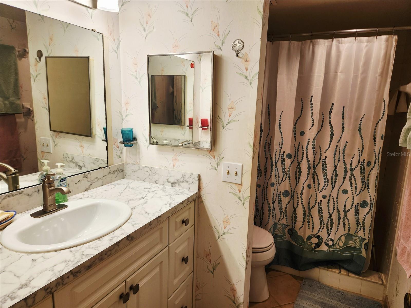 FIDDLERS GREEN CONDO 02 PH 02 - Residential