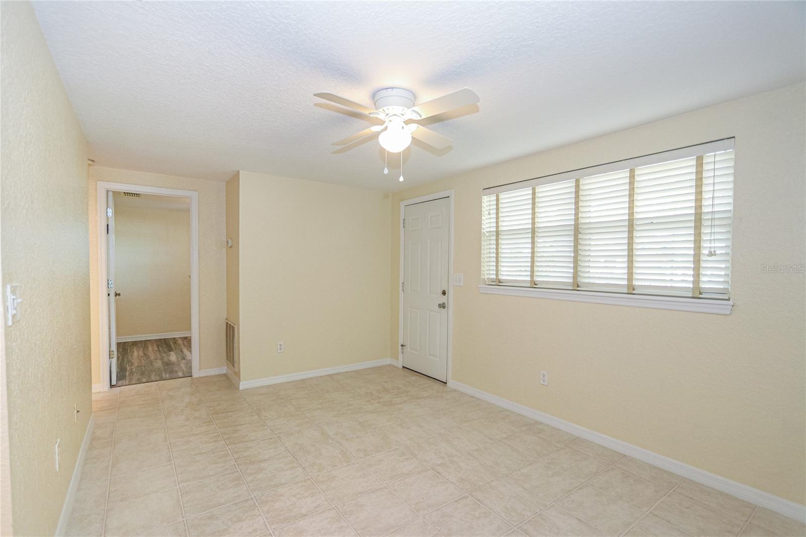 FIFTH AVE VILLAS & TWNHMS - Residential Lease