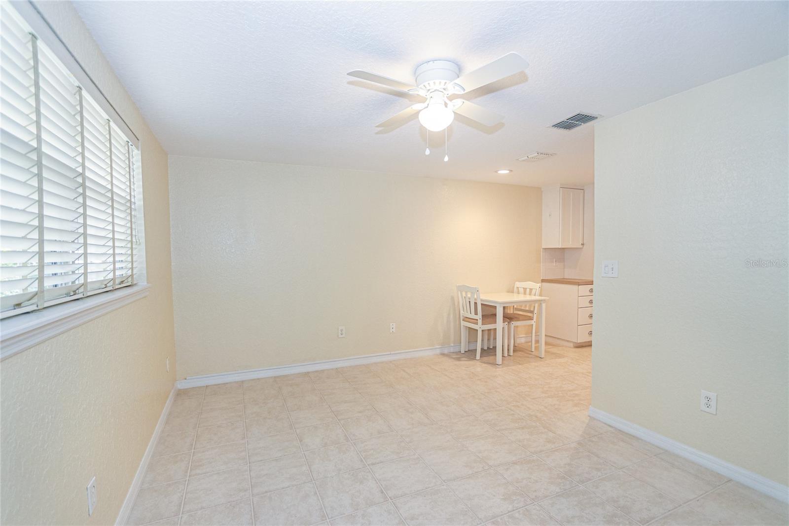 FIFTH AVE VILLAS & TWNHMS - Residential Lease