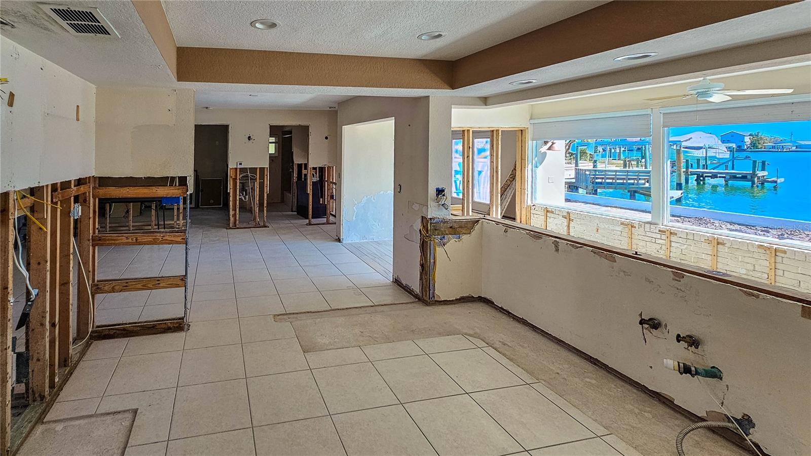 BAHIA SHORES 3RD ADD - Residential