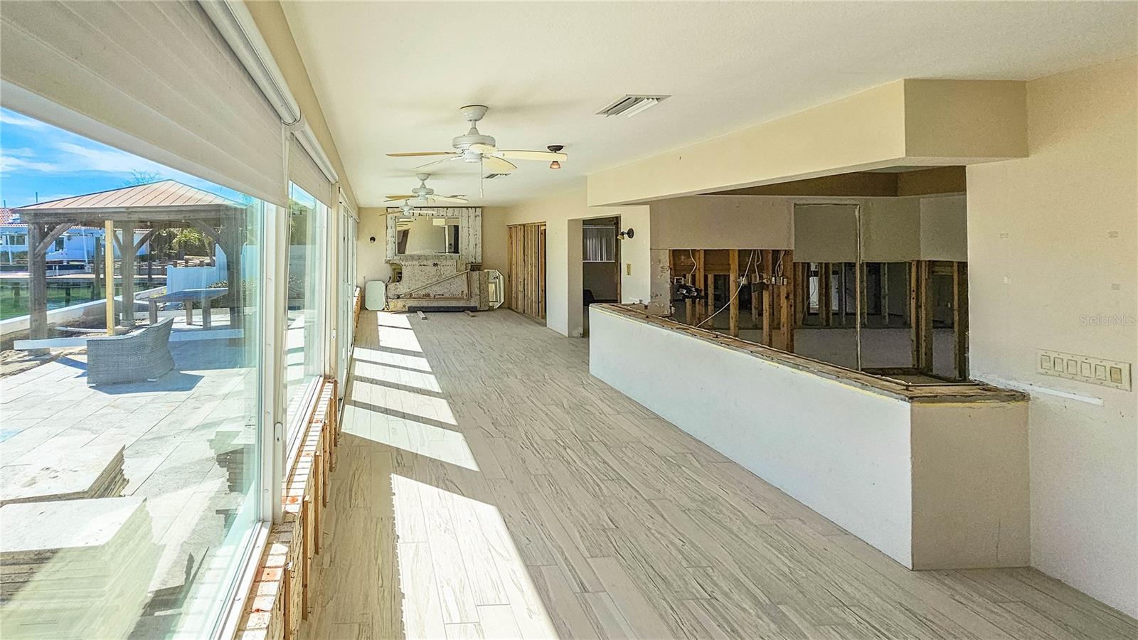 BAHIA SHORES 3RD ADD - Residential