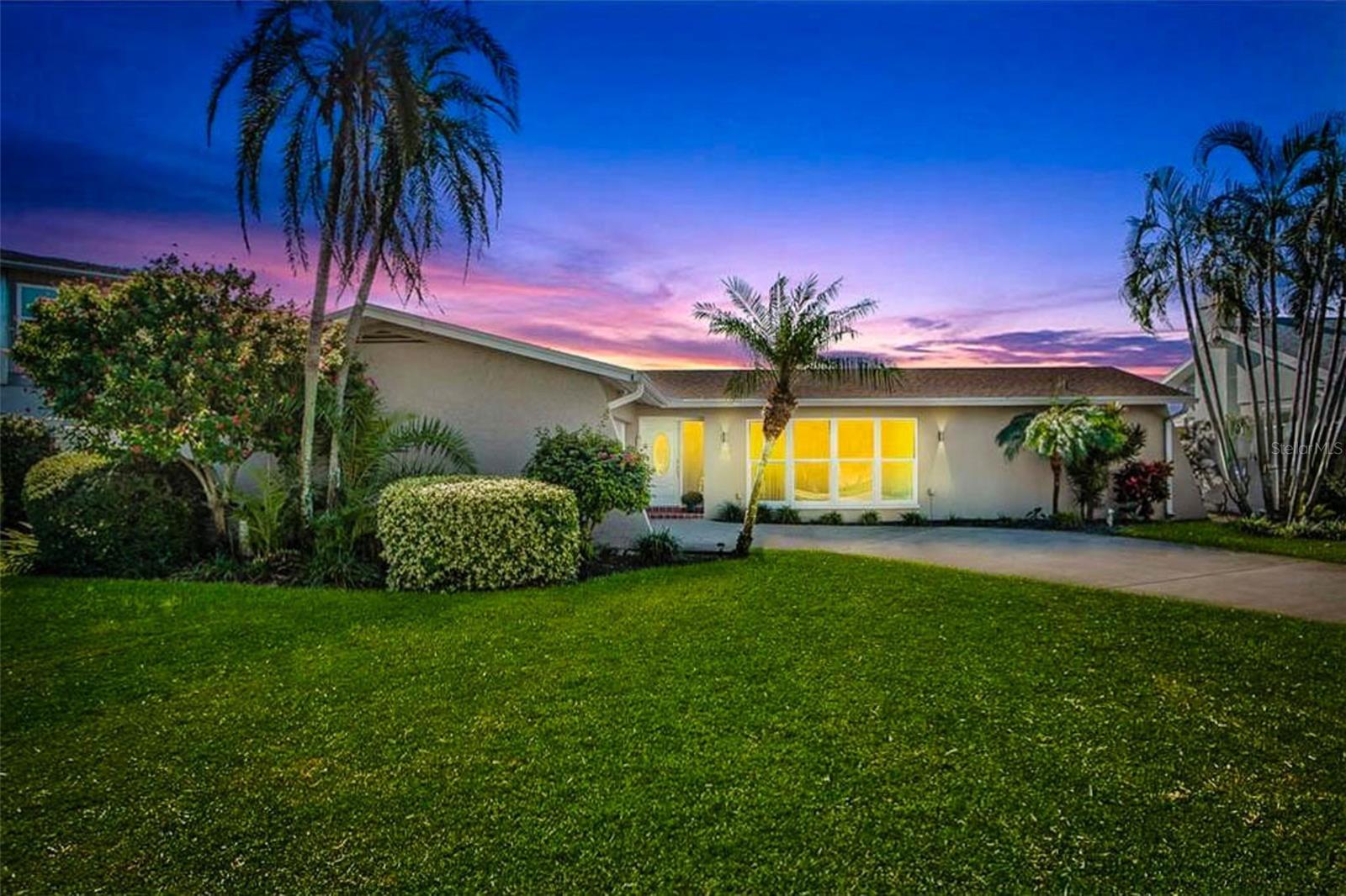 BAHIA SHORES 3RD ADD - Residential