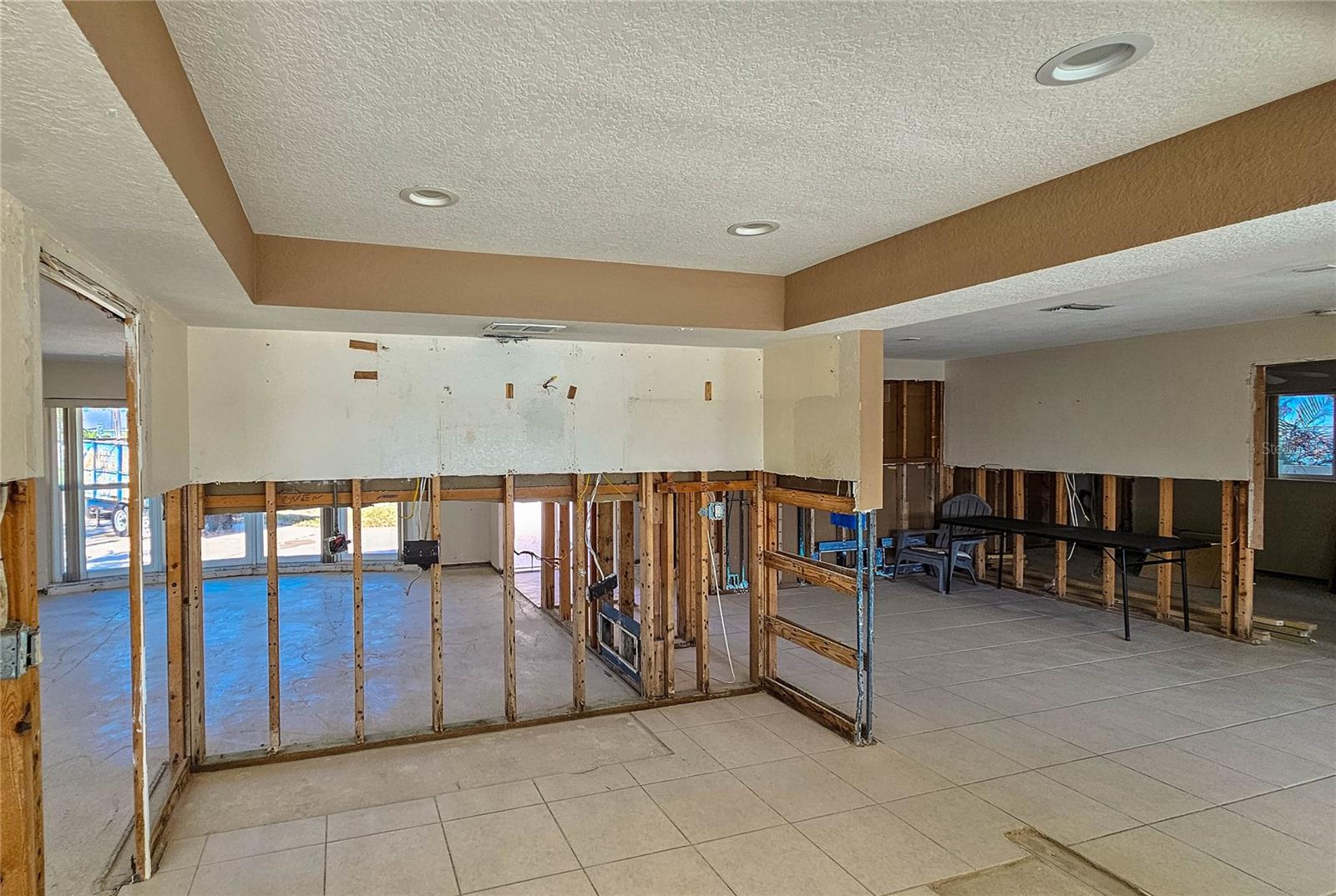 BAHIA SHORES 3RD ADD - Residential