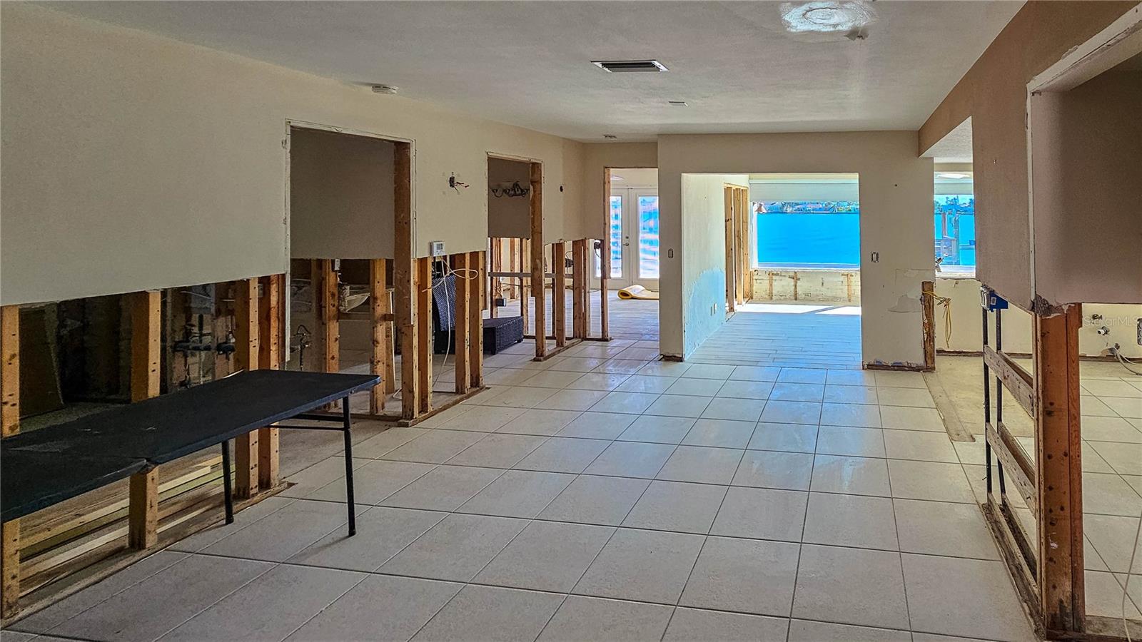 BAHIA SHORES 3RD ADD - Residential