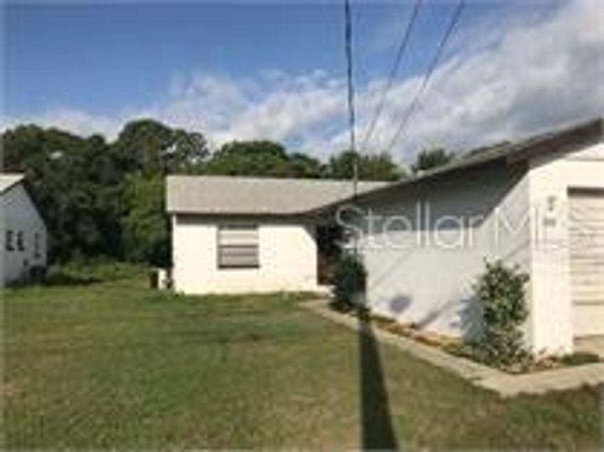 2 bedroom, 2 bathroom duplex with a single car garage.  This unit has just under 1000 square feet of living space, tile flooring throughout, washer and dryer hookups in a separate laundry room and the master bedroom features 2 double closets and an en-suite full bath with a walk-in shower.  Lawn care is included, pets are possible, breed restrictions, fees and insurance requirements would apply.