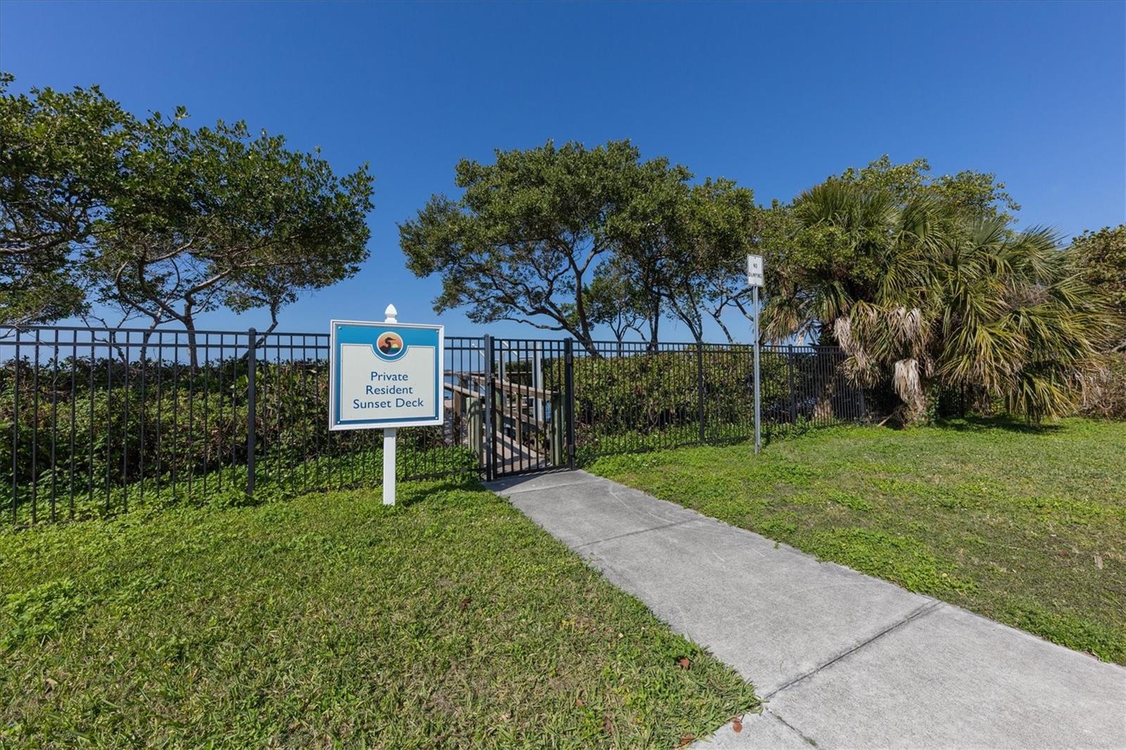 PALMA SOLA BAY CLUB PH 17B - Residential