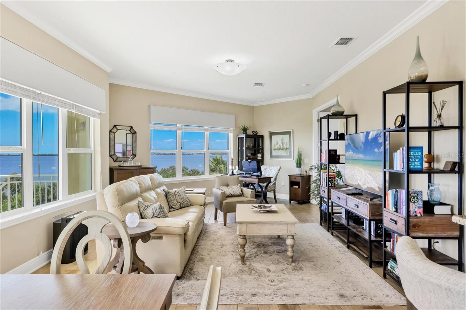 PALMA SOLA BAY CLUB PH 17B - Residential