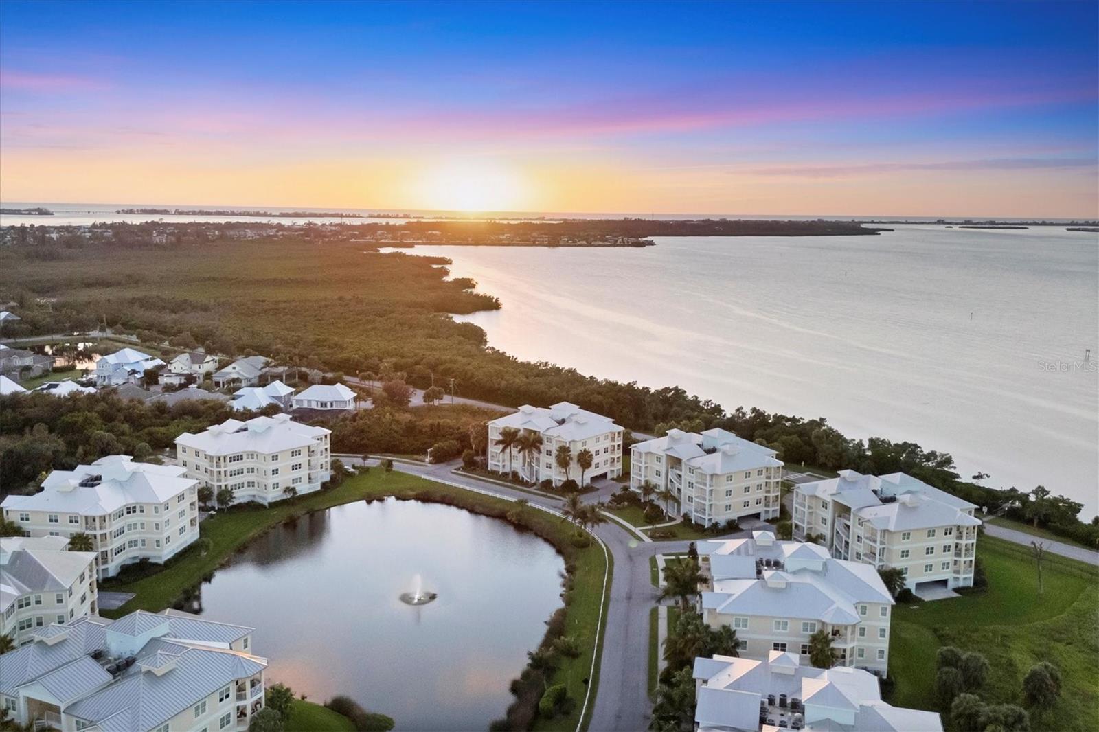 PALMA SOLA BAY CLUB PH 17B - Residential