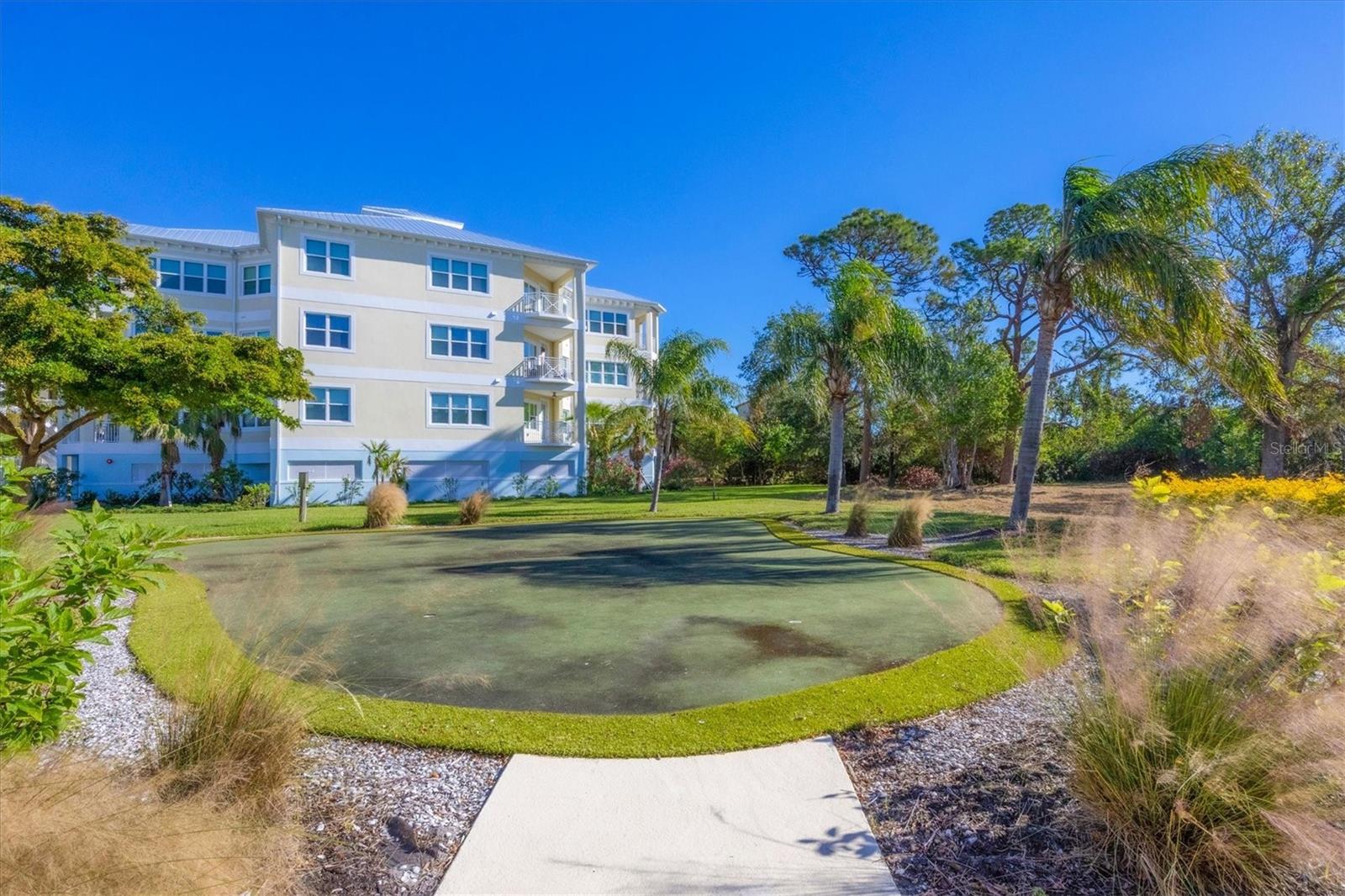 PALMA SOLA BAY CLUB PH 17B - Residential