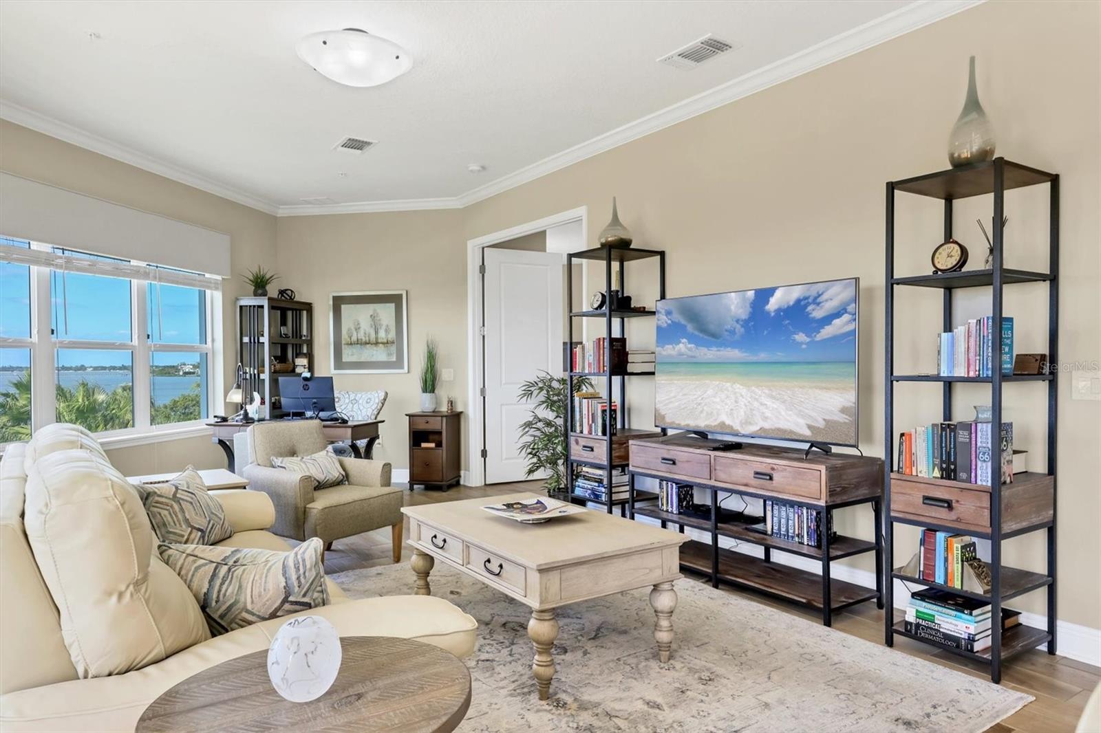 PALMA SOLA BAY CLUB PH 17B - Residential