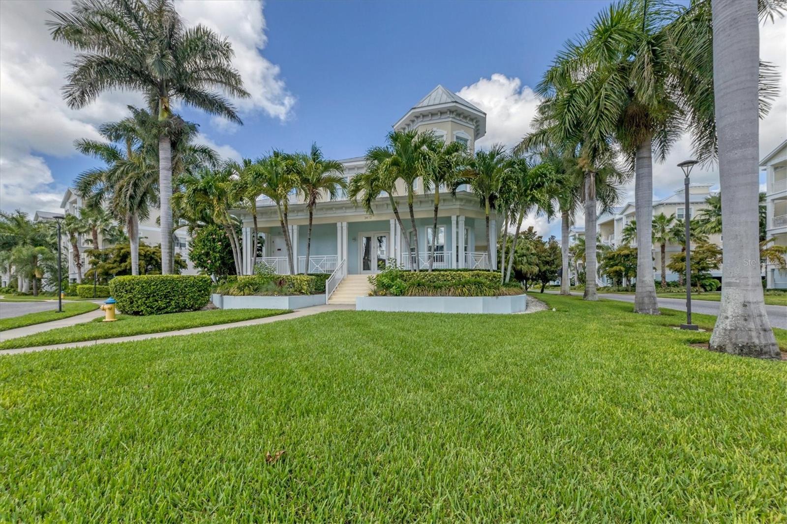 PALMA SOLA BAY CLUB PH 17B - Residential