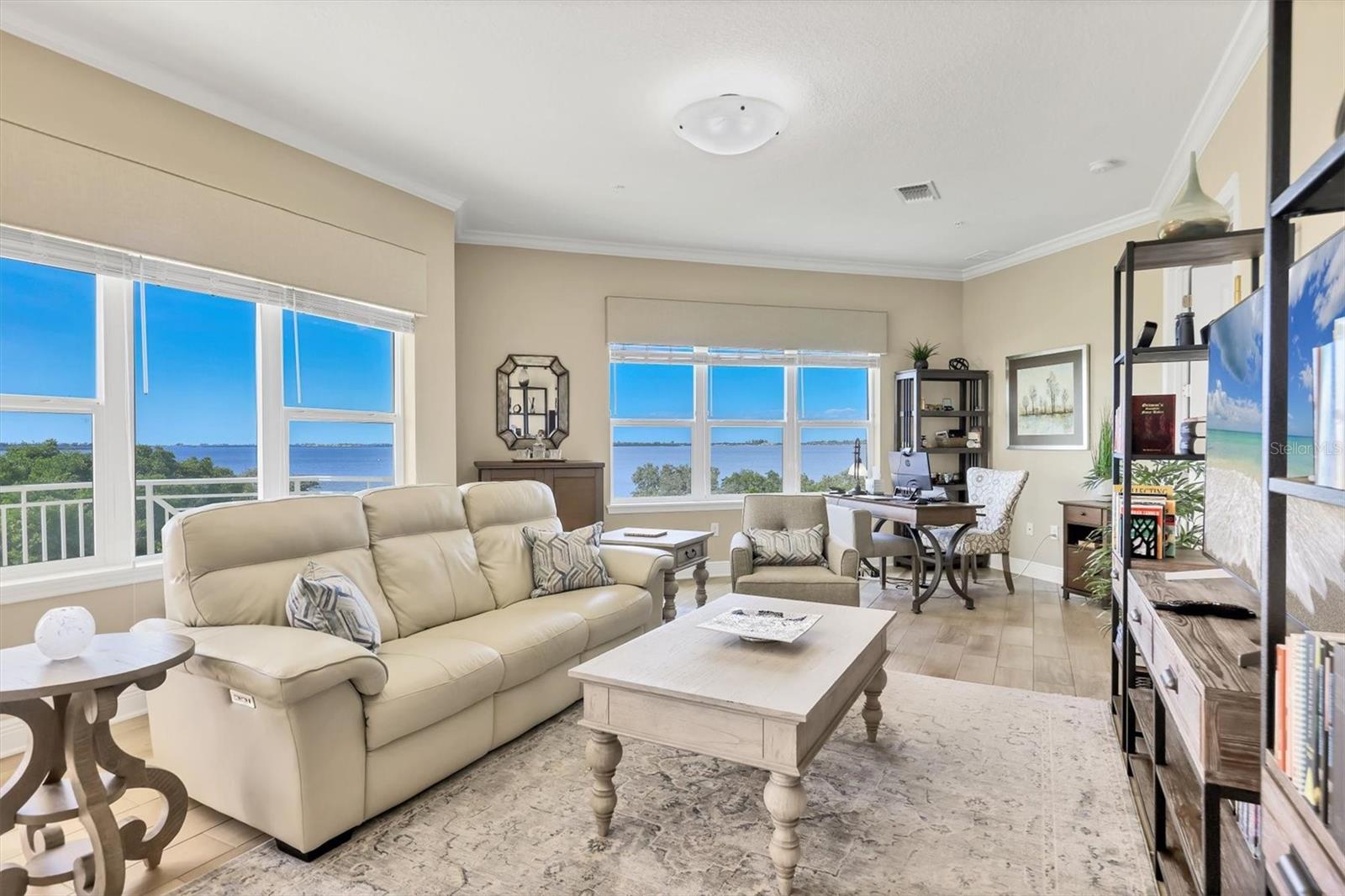 PALMA SOLA BAY CLUB PH 17B - Residential