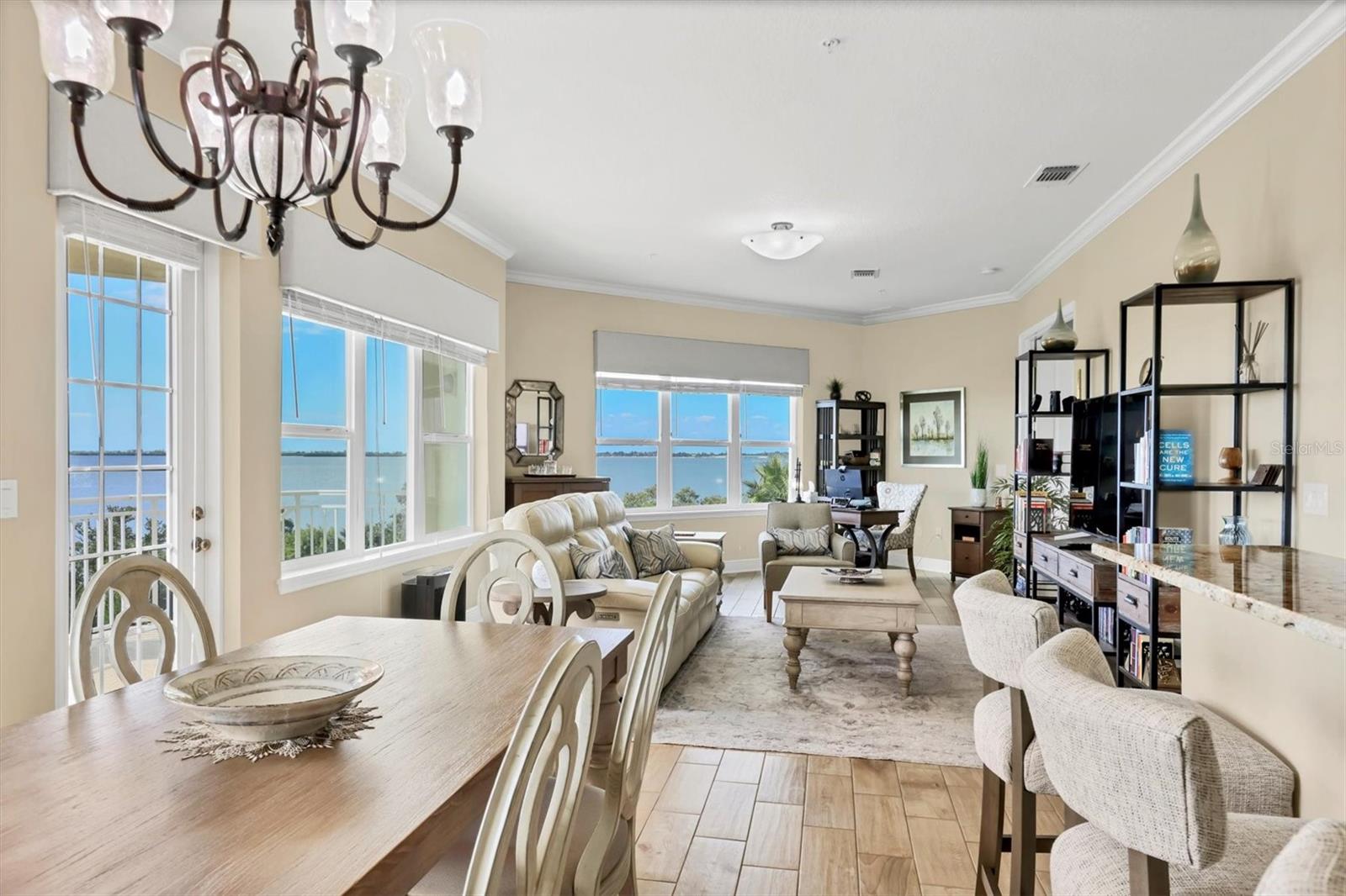 PALMA SOLA BAY CLUB PH 17B - Residential