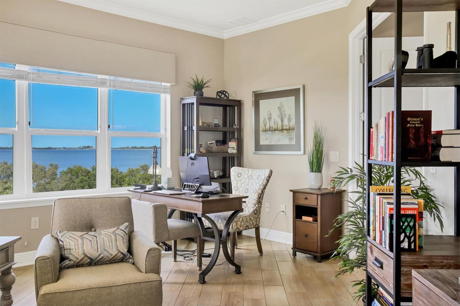 PALMA SOLA BAY CLUB PH 17B - Residential