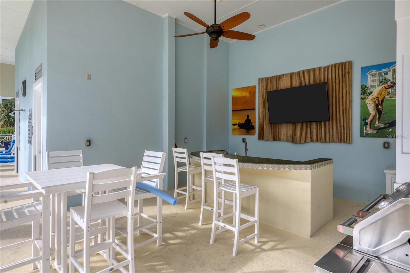 PALMA SOLA BAY CLUB PH 17B - Residential