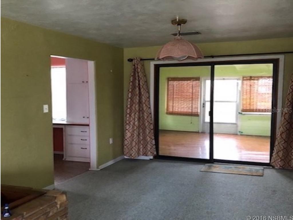 Collins - Residential Lease