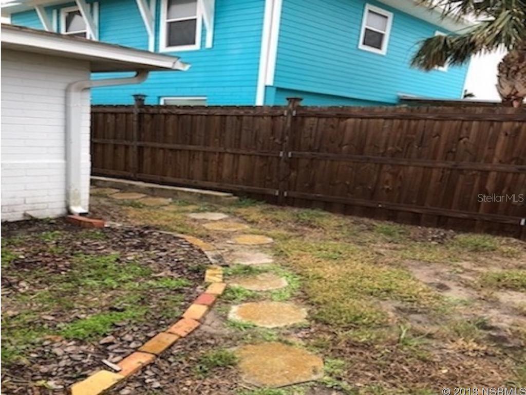 Collins - Residential Lease