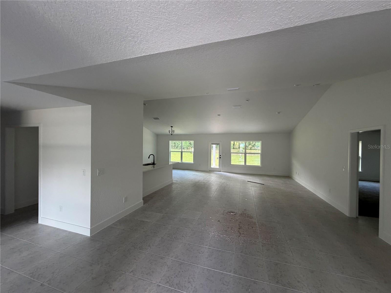 16906 SE 23RD AVENUE