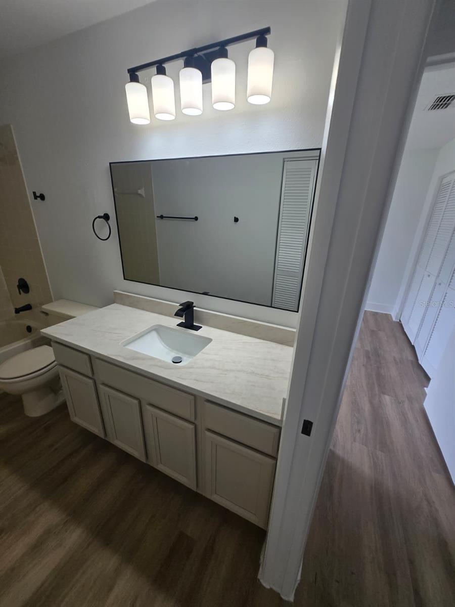 3448 GLEN ABBEY LANE