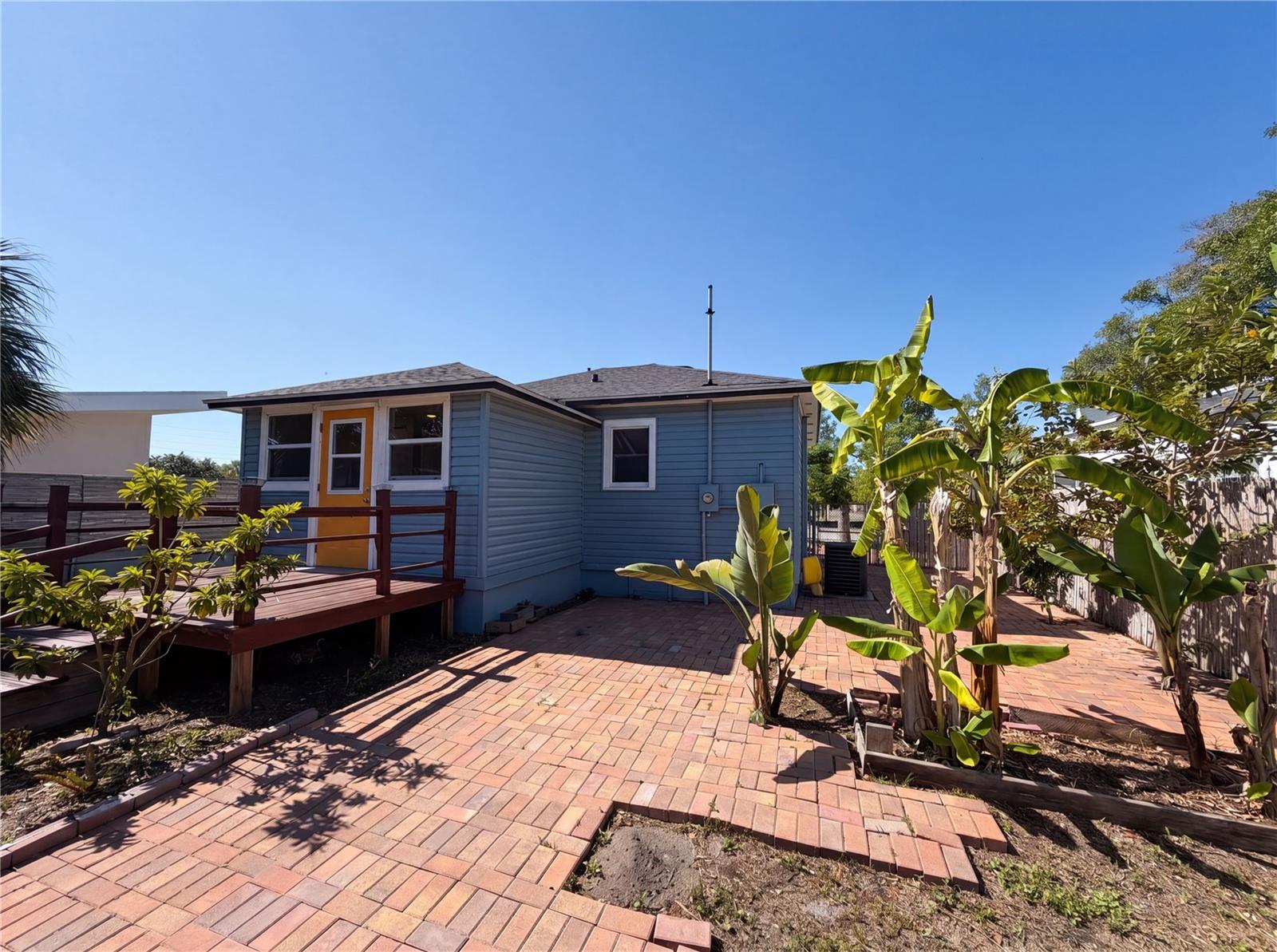 BLACKBERRY PARK - Residential