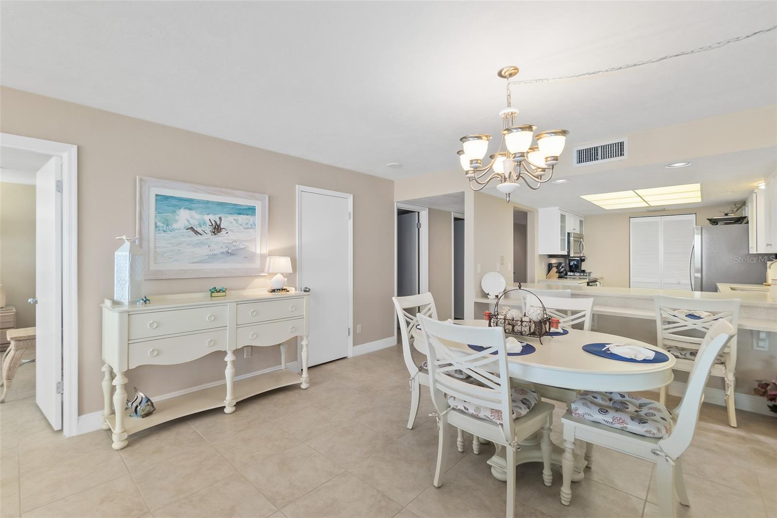 PENINSULA CONDO - Residential