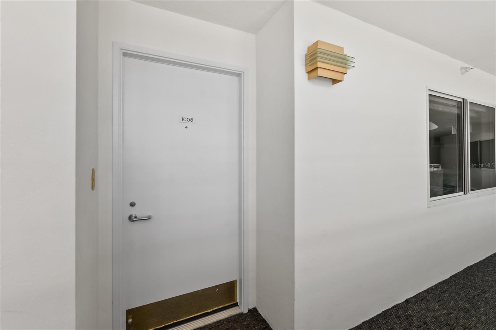 PENINSULA CONDO - Residential