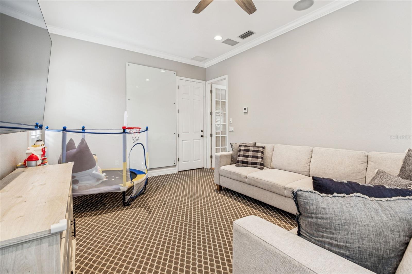 DEER CREEK - Residential