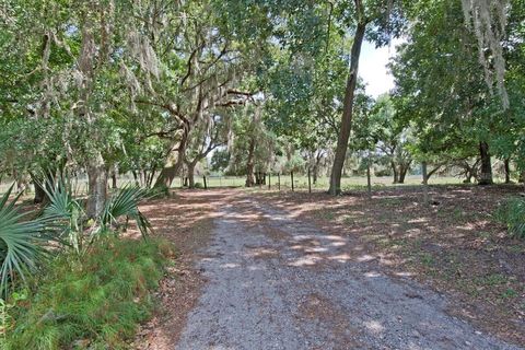 Tiny photo for 14704 Old Highway 50, Clermont, FL 34711 (MLS # G5056937)