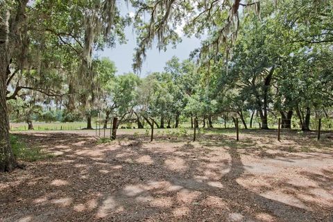 Tiny photo for 14704 Old Highway 50, Clermont, FL 34711 (MLS # G5056937)
