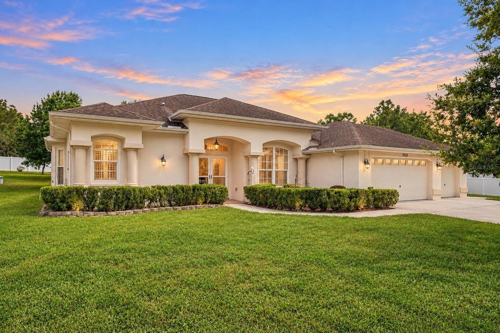 Photo of 7420 Nightwalker Road, Weeki Wachee, FL 34613 (MLS # W7889501)