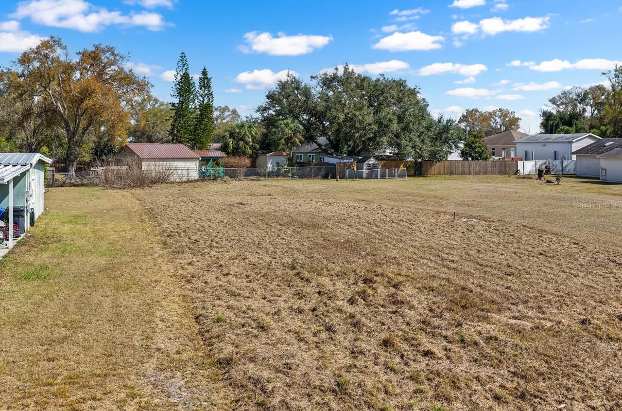 LILLIE ESTATES UNIT A - Land