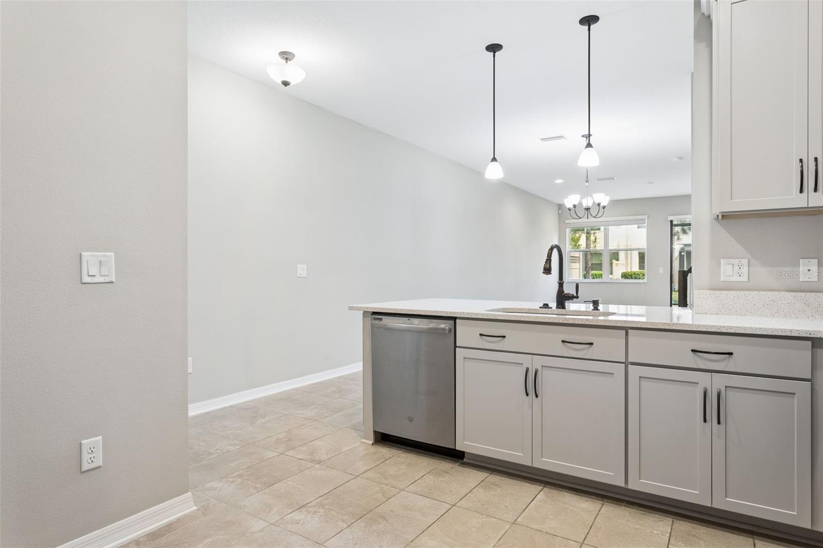 WINDERMERE ESTATES - Residential