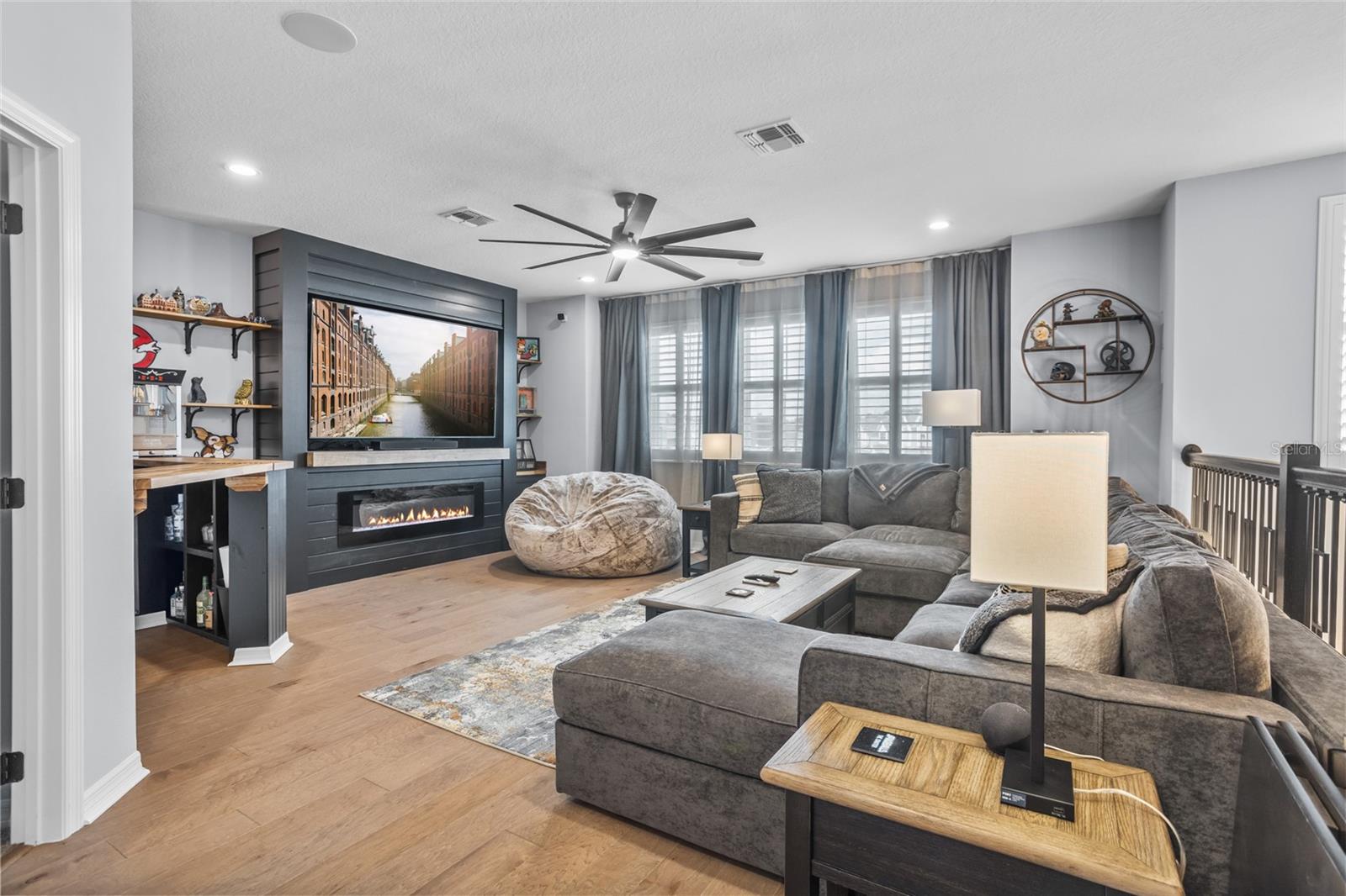 CADENCE PARK TWO - Residential