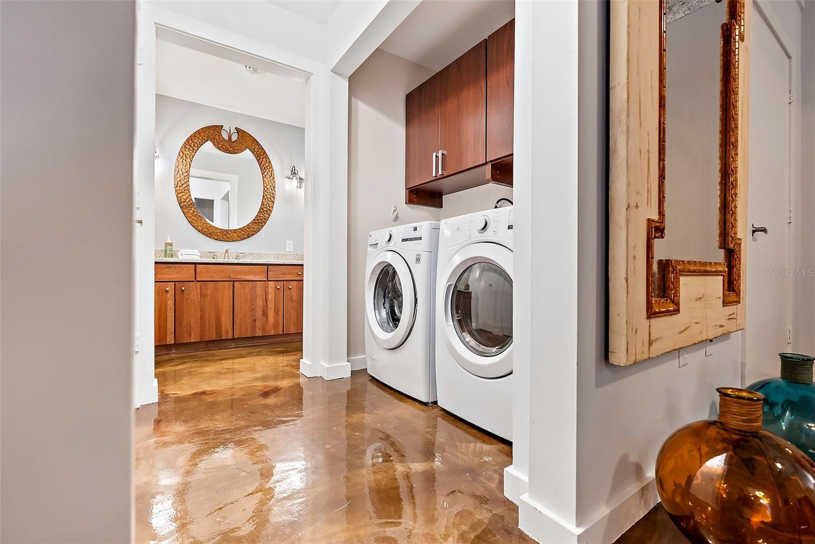 MC NULTY LOFTS CONDO - Residential