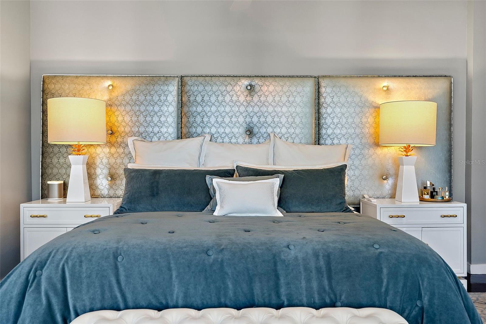 MC NULTY LOFTS CONDO - Residential