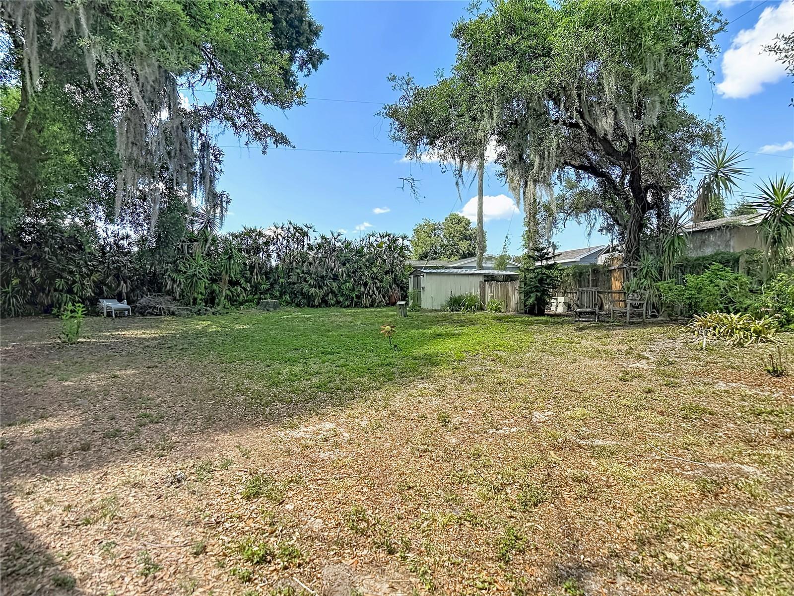 TANGLEWOOD - Residential